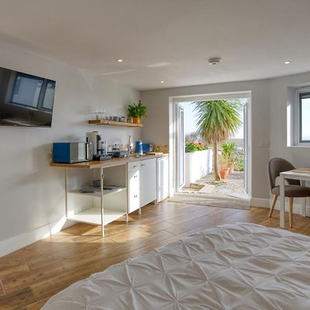 Apartmán Pebbles - A Relaxing King Studio With Underfloor Heating St Ives Exteriér fotografie